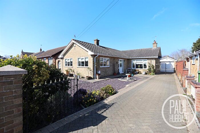 2 Bedroom Detached Bungalow For Sale In Fairfield Drive, Lowestoft, NR33