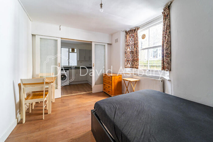 Studio To Rent In Burgoyne Road, Harringay, London, N4