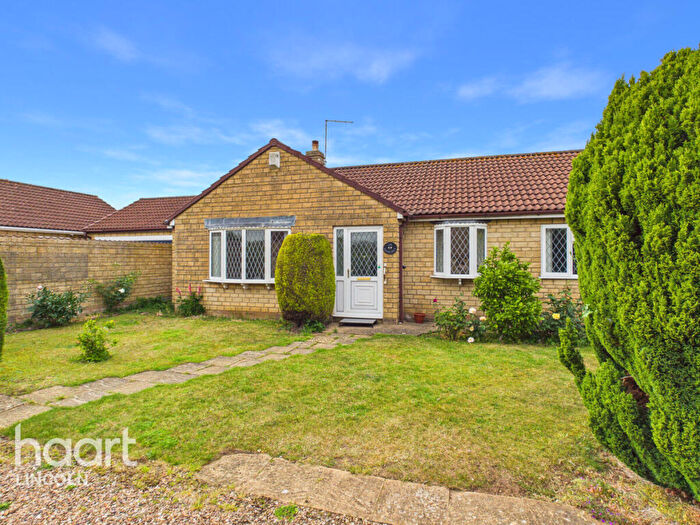 3 Bedroom Detached Bungalow For Sale In Ermine Drive, Navenby, LN5