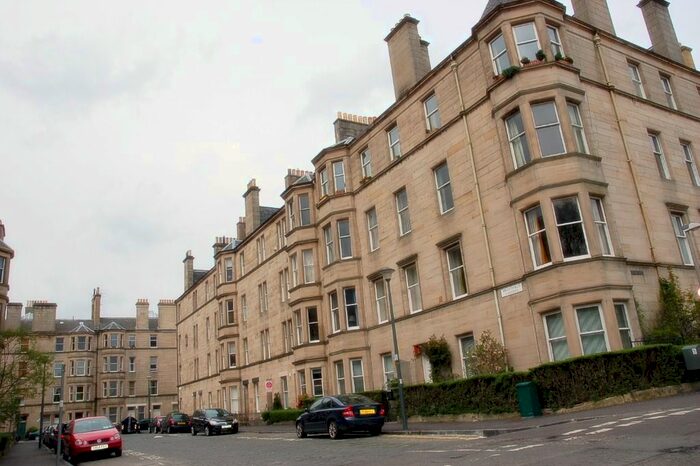 4 Bedroom Flat To Rent In Bruntsfield Gardens, Edinburgh, EH10