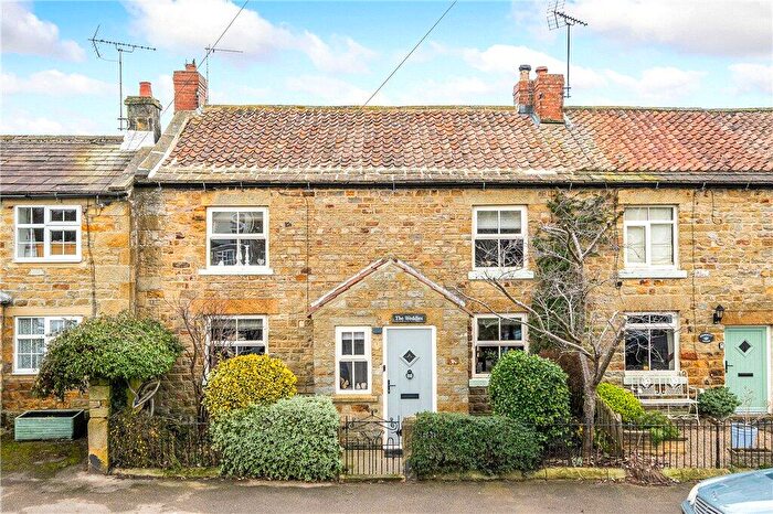 3 Bedroom Terraced House For Sale In Main Street, Kirkby Malzeard, Ripon, North Yorkshire, HG4