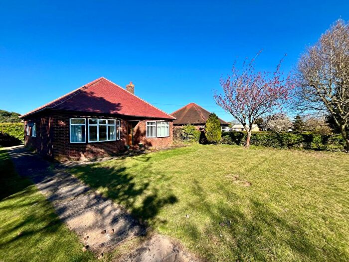 2 Bedroom Detached Bungalow To Rent In Broomhill Lane, Woolpit, IP30