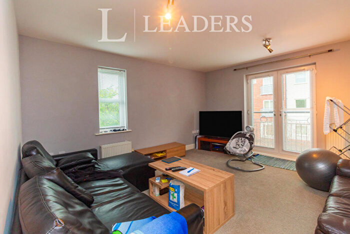 2 Bedroom Apartment To Rent In Masters House, Coxhill Way, Aylesbury, HP21