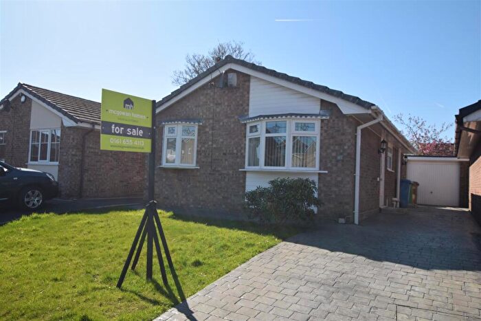 2 Bedroom Detached Bungalow For Sale In Evesham Road, Alkrington, Manchester, M24