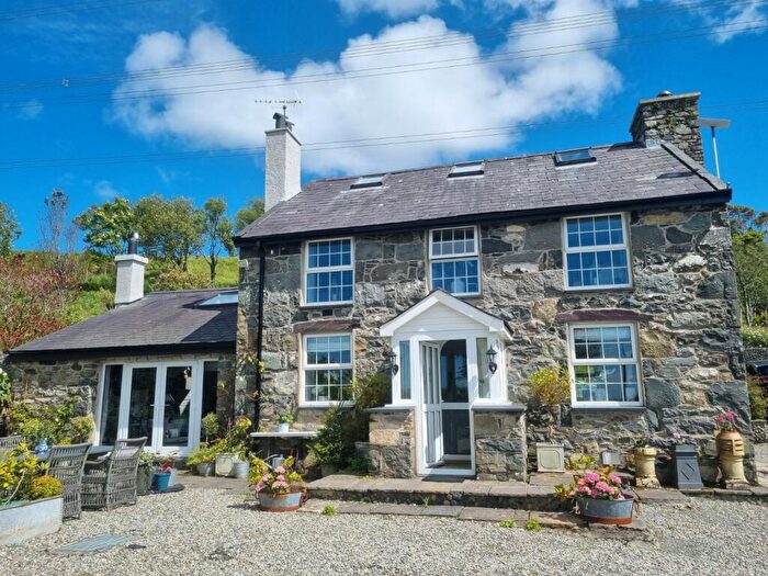 4 Bedroom Detached House For Sale In Rhostryfan, Caernarfon, Gwynedd, LL54