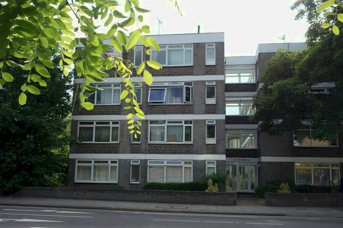 1 Bedroom Studio To Rent In St. Marks Hill, Surbiton, KT6