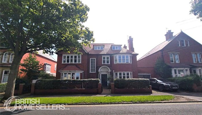 7 Bedroom Detached House For Sale In Cardigan Road, Bridlington, East Yorkshire, YO15