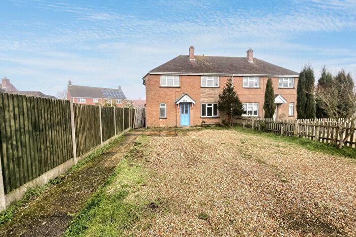 3 Bedroom Semi-Detached House For Sale In Wool, BH20