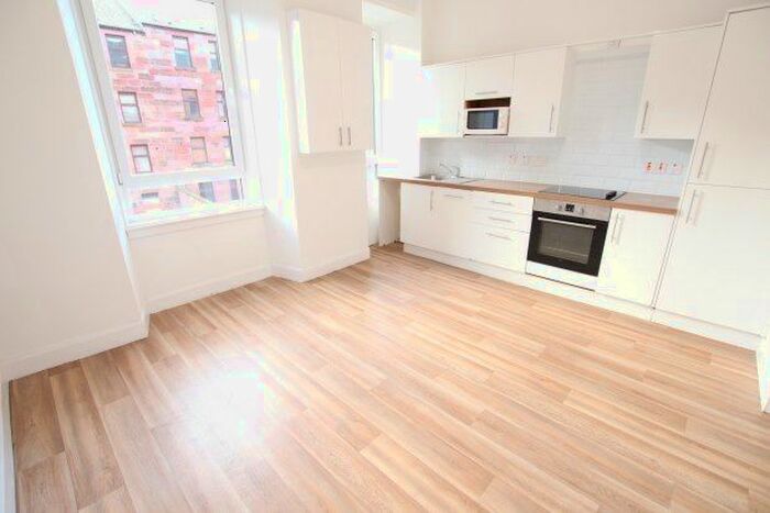 2 Bedroom Flat To Rent In Hathaway Lane, Glasgow, G20