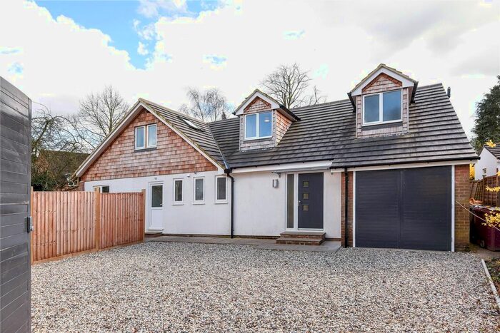 5 Bedroom Detached House To Rent In Westcote Road, Reading, Berkshire, RG30