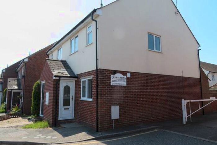 2 Bedroom Terraced House To Rent In High Street, West Mersea, Colchester, CO5