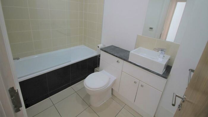 1 Bedroom Apartment To Rent In Richmond Square, Richmond Road, Cardiff, CF24