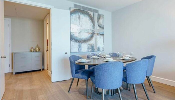 2 Bedroom Apartment To Rent In Westferry Circus, London, E14