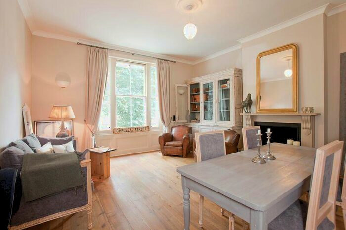 2 Bedroom Flat To Rent In Thurlow Road, Hampstead, NW3