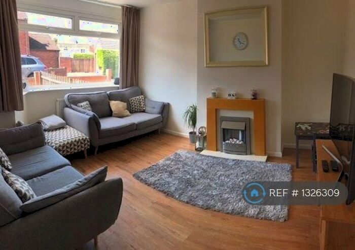 3 Bedroom Semi-Detached House To Rent In Orchard Road, Cheltenham, GL52