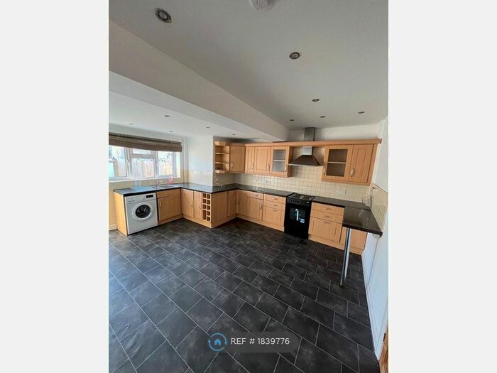 2 Bedroom Terraced House To Rent In Pengwern Road, Cardiff, CF5