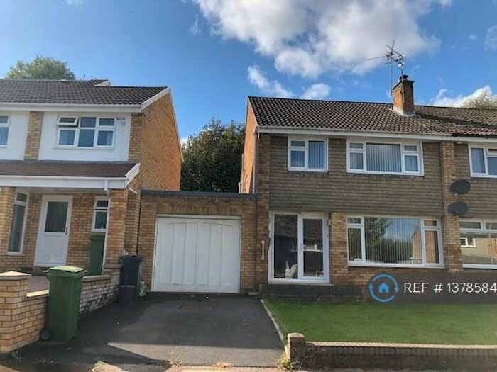 3 Bedroom Semi-Detached House To Rent In Mountbatten Close, Cardiff, CF23