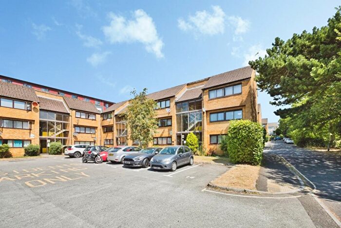 1 Bedroom Flat For Sale In Ivel Court, Yeovil, BA21