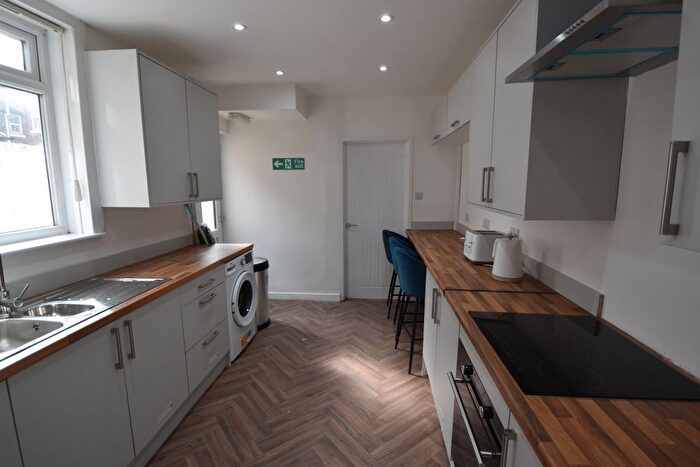 4 Bedroom Terraced House To Rent In Ayresome Street, Middlesbrough, TS1