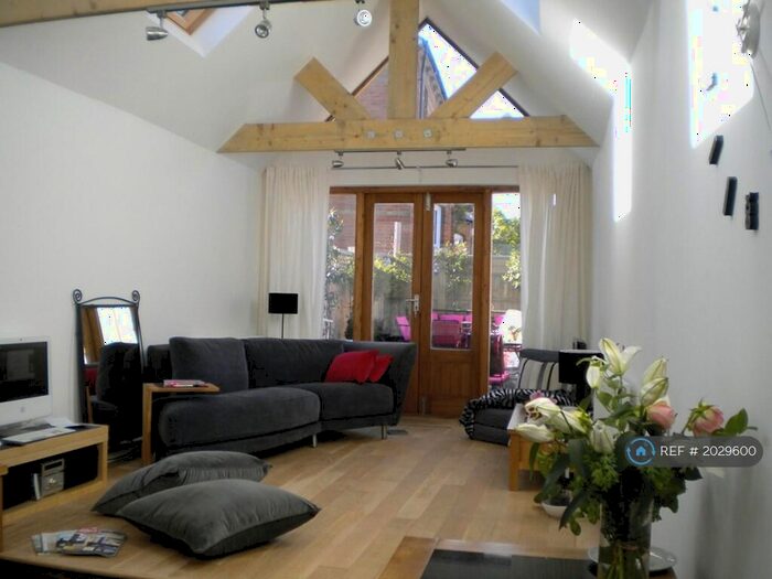 1 Bedroom Flat To Rent In Rayleigh Road, Basingstoke, RG21