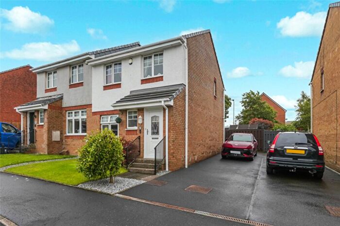 3 Bedroom Semi-Detached House For Sale In Dalwhinnie Crescent, Kilmarnock, East Ayrshire, KA3