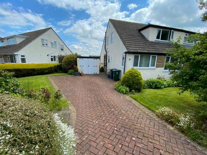 3 Bedroom Semi-Detached Bungalow To Rent In Otley Road, Eldwick, Bingley, BD16