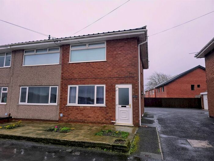 2 Bedroom Flat To Rent In Liverpool Road, Lydiate, Liverpool, L31