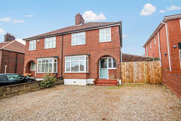3 Bedroom Semi Detached House For Sale In Plumstead Road East, Thorpe St Andrew, NR7
