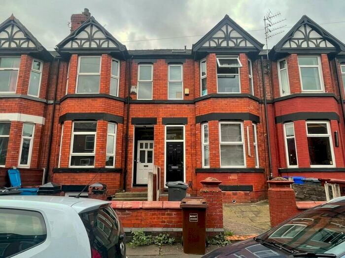 12 Bedroom Private Hall To Rent In Lausanne Road, Withington, Manchester, M20