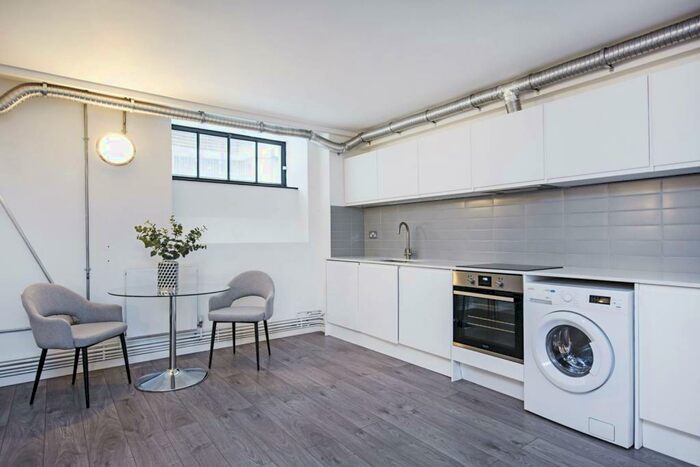 Studio To Rent In Tyssen Street, Dalston, London, E8