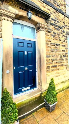 2 Bedroom Flat To Rent In Town Street, Farsley, Pudsey, LS28