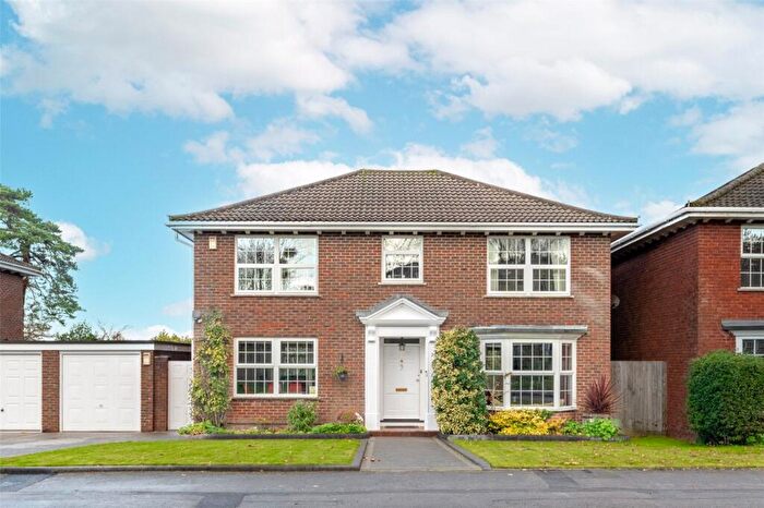 5 Bedroom Detached House For Sale In Cannon Hill Gardens, Colehill, Wimborne, Dorset, BH21