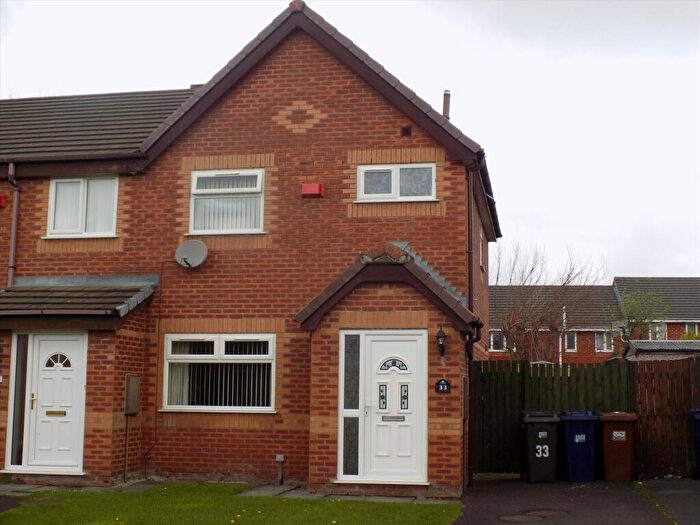 3 Bedroom Semi-Detached House To Rent In Skipton Close, Bamber Bridge, Preston, PR5