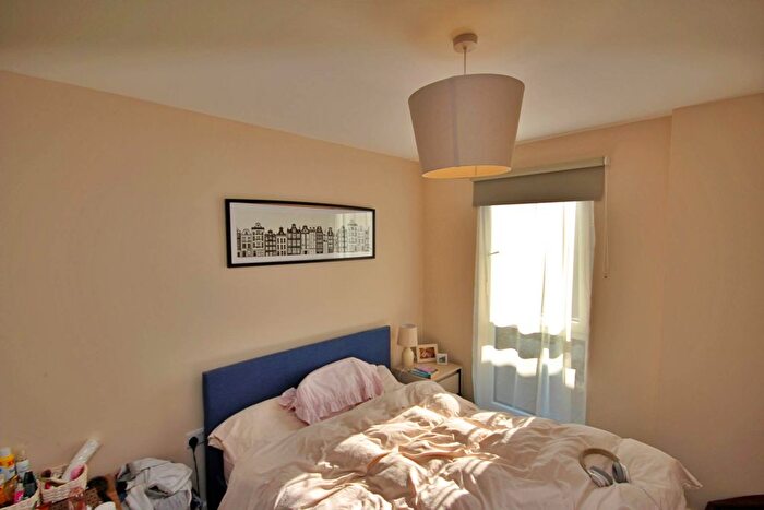 2 Bedroom Flat To Rent In City Road, Manchester, M15