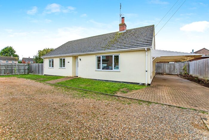 3 Bedroom Detached Bungalow For Sale In Norwich Road, Wisbech, PE13