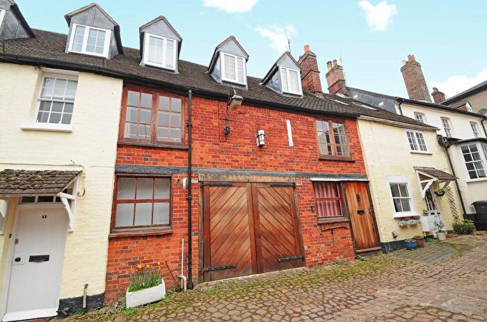 4 Bedroom Terraced House To Rent In Central Marlborough, SN8