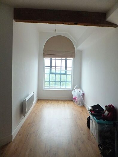 1 Bedroom Flat To Rent In Smith's Flour Mill, Wolverhampton Road, Walsall, WS2