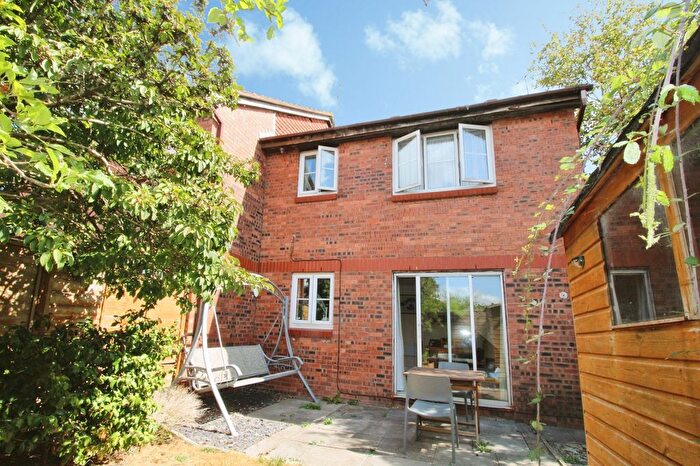 2 Bedroom End Of Terrace House For Sale In Friesland Close, Shaw, SN5