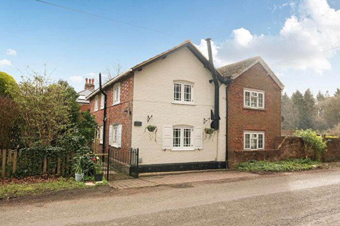 3 Bedroom Semi-Detached House For Sale In Shute End, Alderbury, SP5