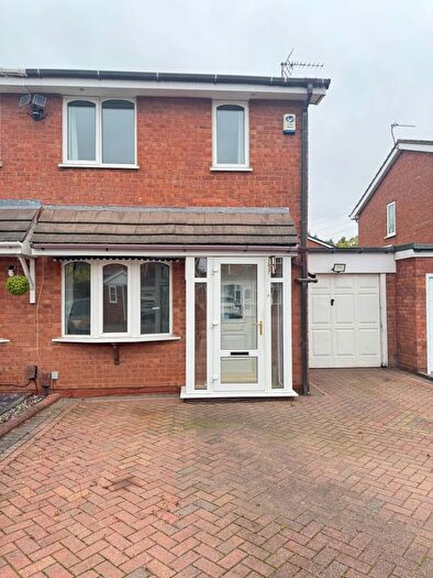 2 Bedroom Semi-Detached House To Rent In Weston Drive, Tipton, DY4