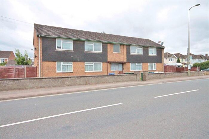 2 Bedroom Apartment To Rent In Kidlington, Oxford, Oxford, OX5