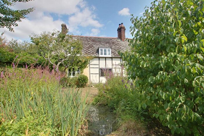 3 Bedroom Semi-Detached House For Sale In Rudd Lane, Upper Timsbury, Romsey, SO51