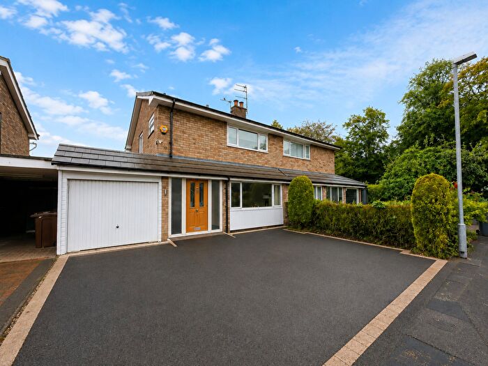 3 Bedroom Semi-Detached House For Sale In Abbeydale, Burscough, L40