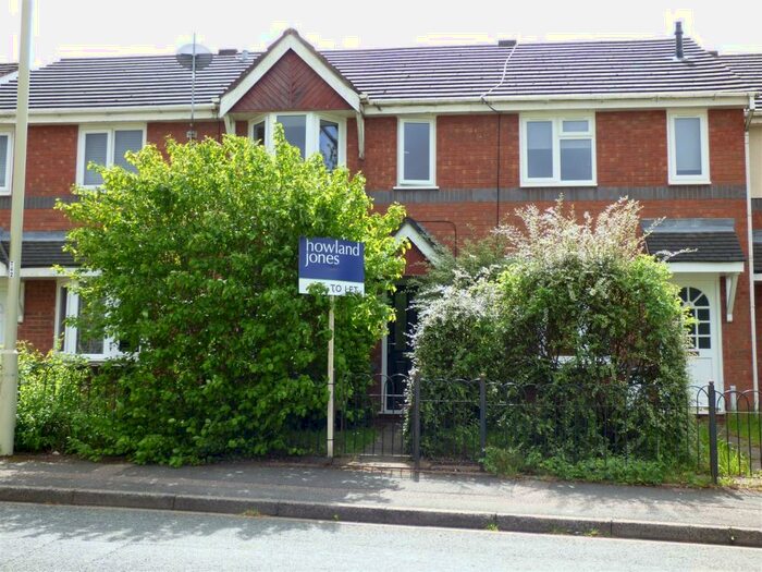 3 Bedroom Terraced House To Rent In Maple Rise, Tamworth, B77