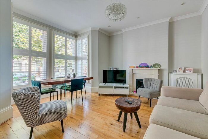 2 Bedroom Maisonette To Rent In Westwick Gardens, London, W14