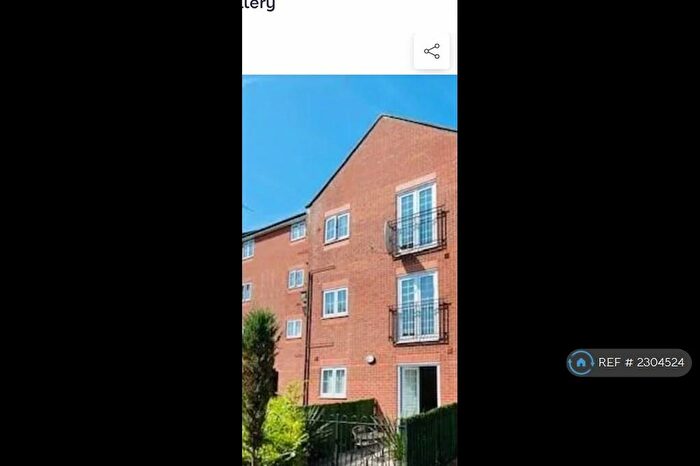 1 Bedroom Flat To Rent In Valley Mill Lane, Bury, BL9
