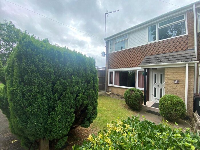 3 Bedroom End Of Terrace House For Sale In Admirals Way, Daventry, Northamptonshire, NN11