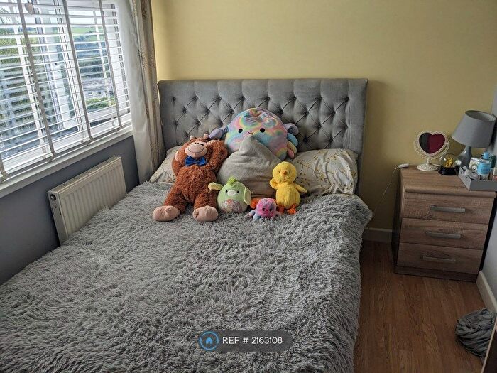 3 Bedroom Semi-Detached House To Rent In Hemerdon Heights, Plymouth, PL7