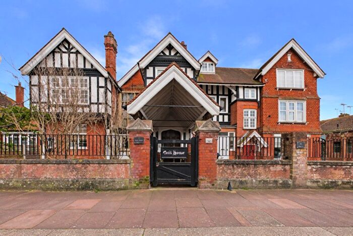 1 Bedroom Flat For Sale In Bath Road, Worthing, BN11