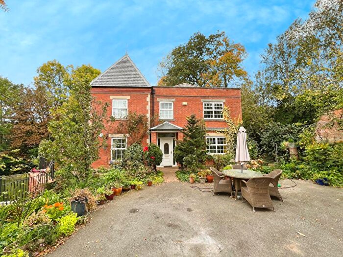4 Bedroom Detached House For Sale In Cold Harbour Lane, Grantham, NG31